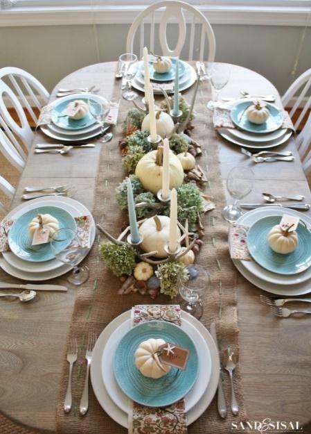 A Thanksgiving by the Sea: Coastal Table Decorating Ideas